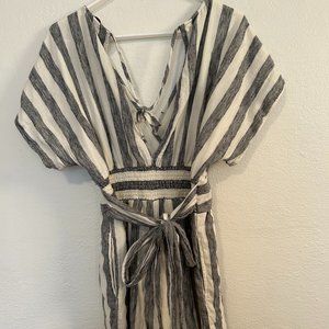 American Eagle Kimono Striped Romper Size: Medium